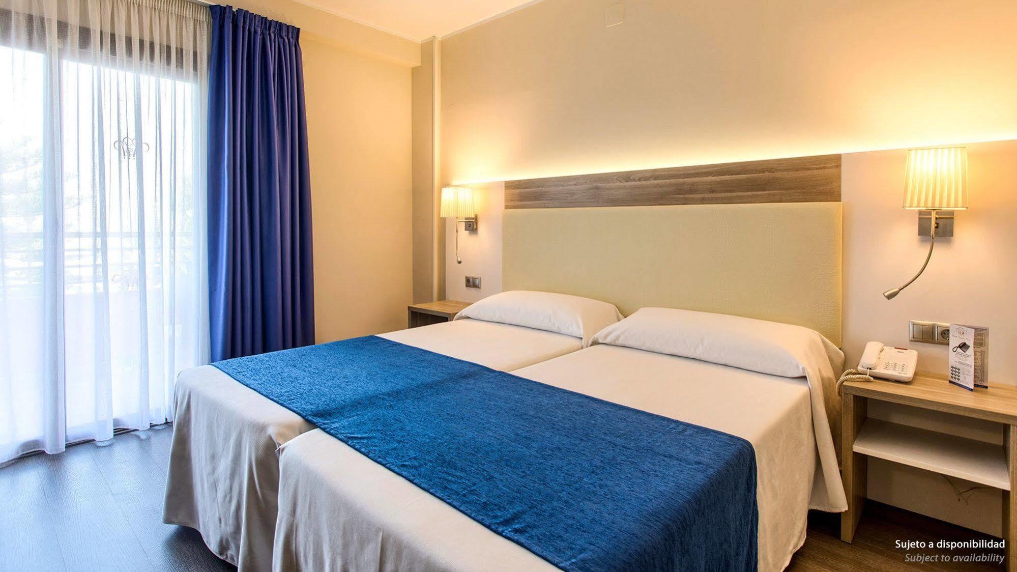 Hotel East By Pierre &