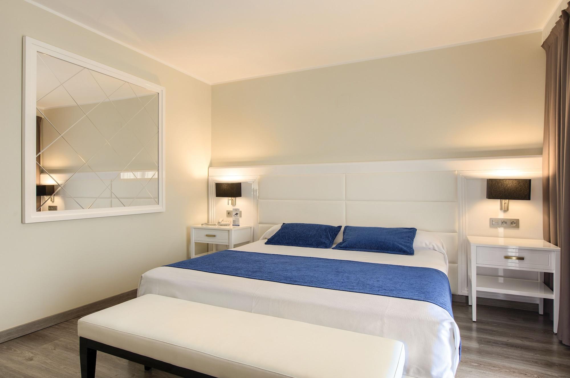 Hotel East By Pierre &