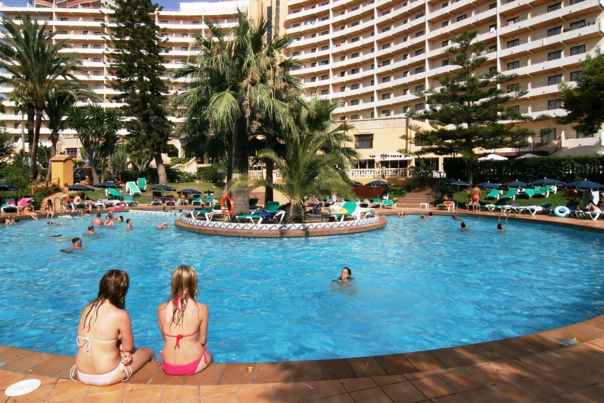 East By Pierre & Hotel 4*